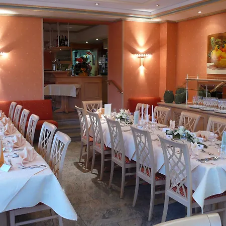 Anika Hotel