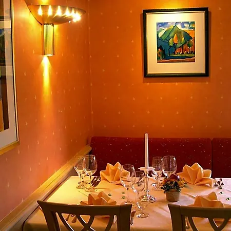 Anika Hotel