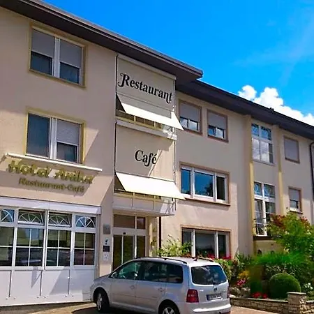 Anika Hotel