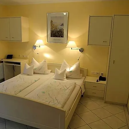 Hotel Anika 3*