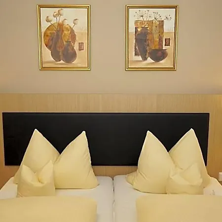 Anika Hotel