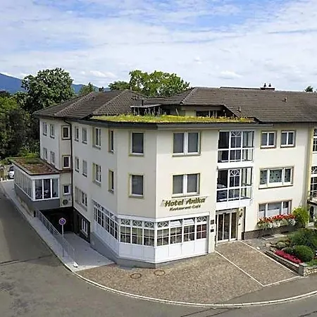 Anika Hotel 3*