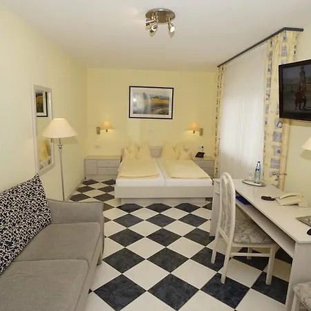 Hotel Anika 3*